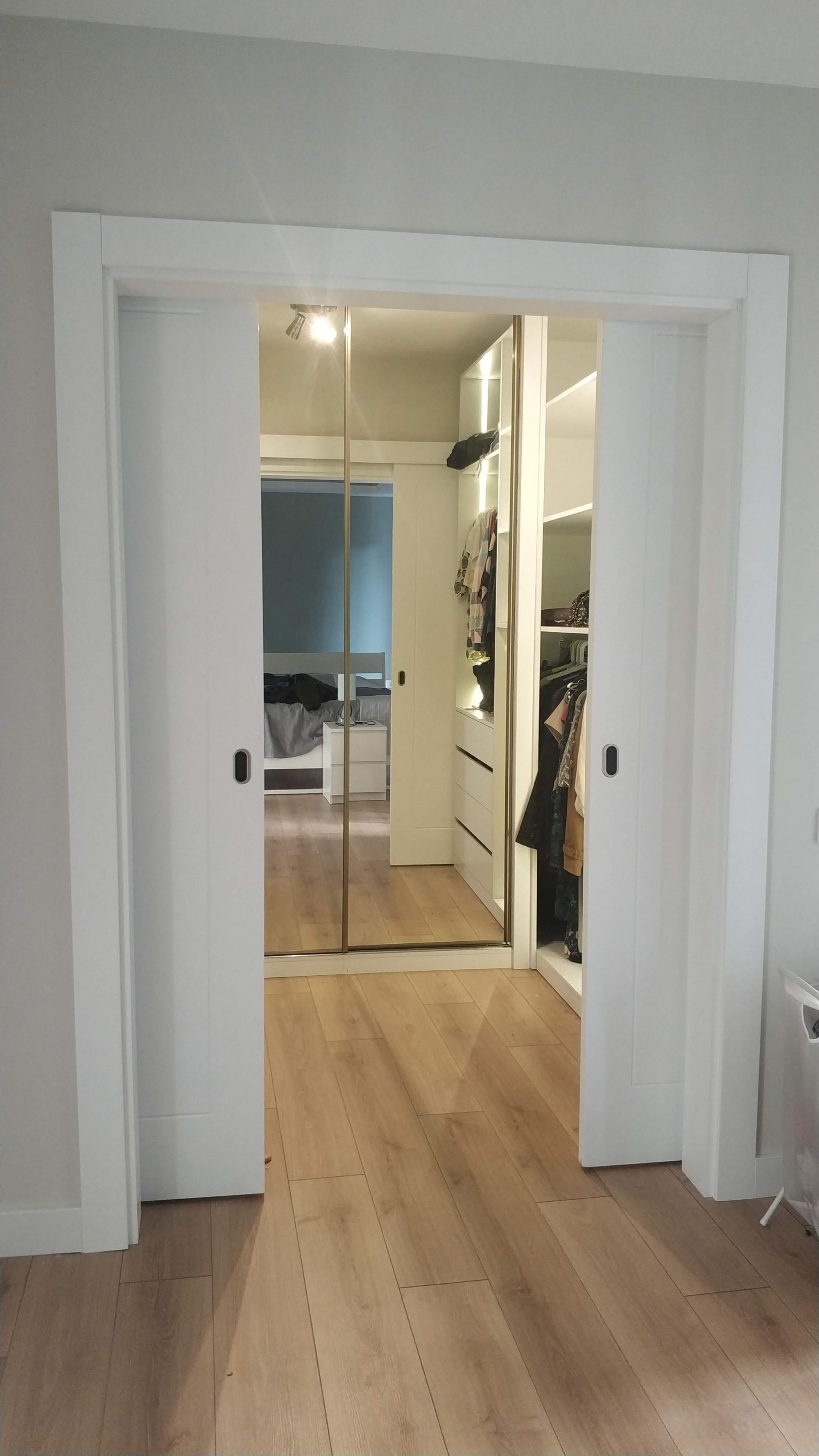 Küçük Giyinme Odası Modeli